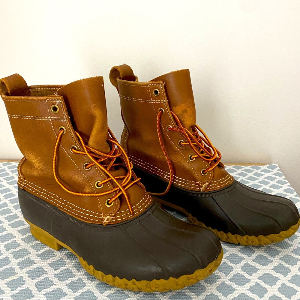 LL Bean Women’s 8” Bean Boots - Tan/Brown, Size 9